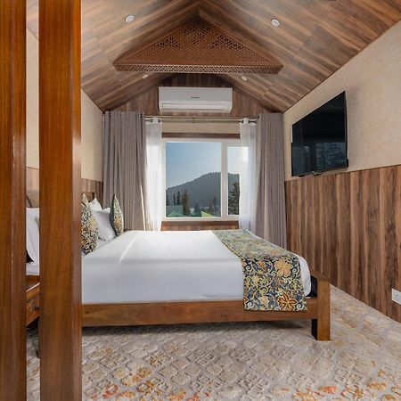Hotel Pine Spring Gulmarg Kültér fotó