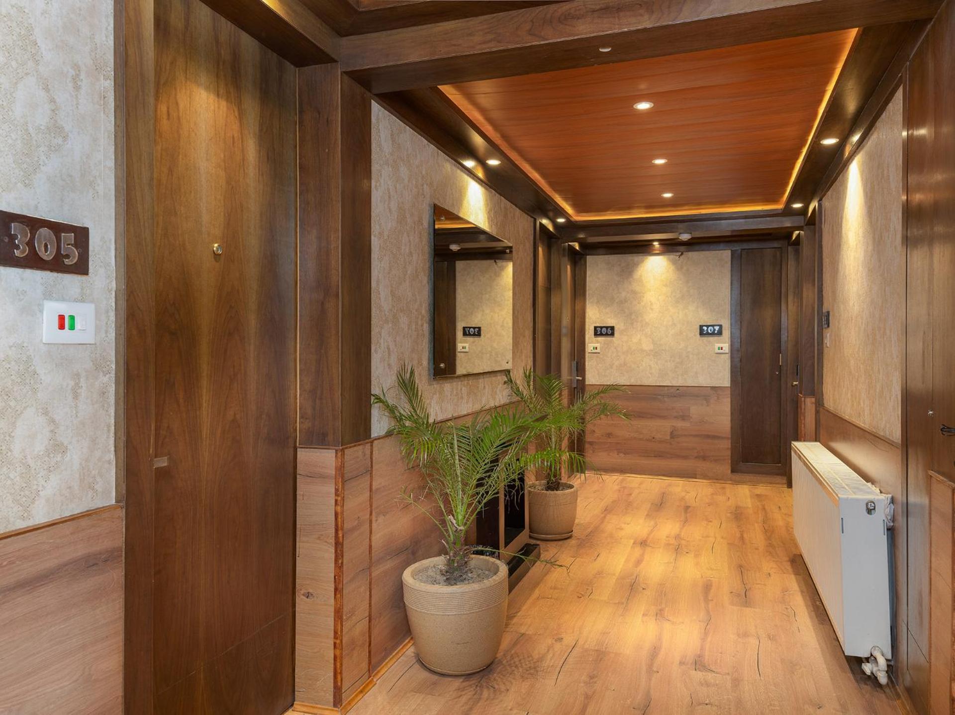 Hotel Pine Spring Gulmarg Kültér fotó